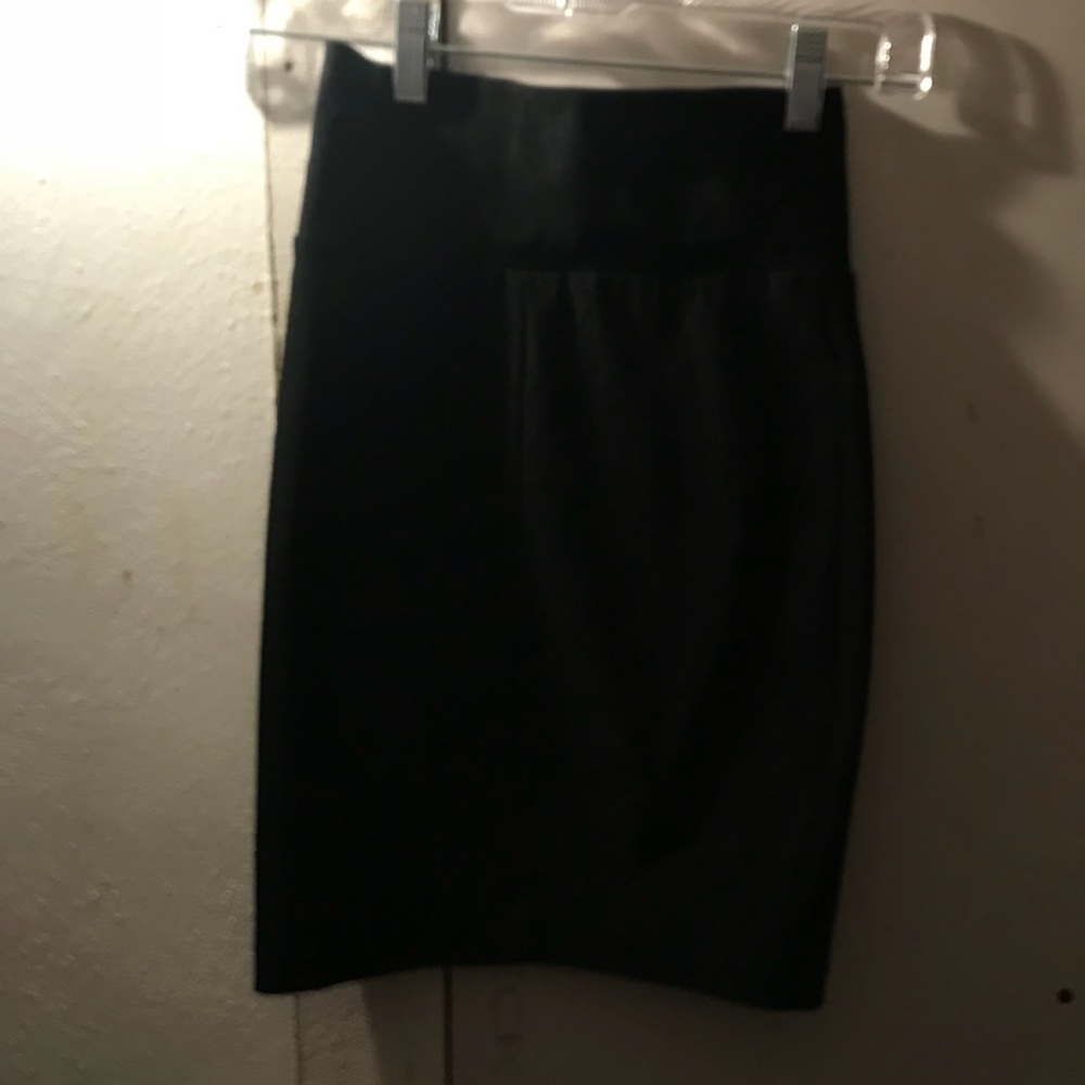 Black pencil skirt